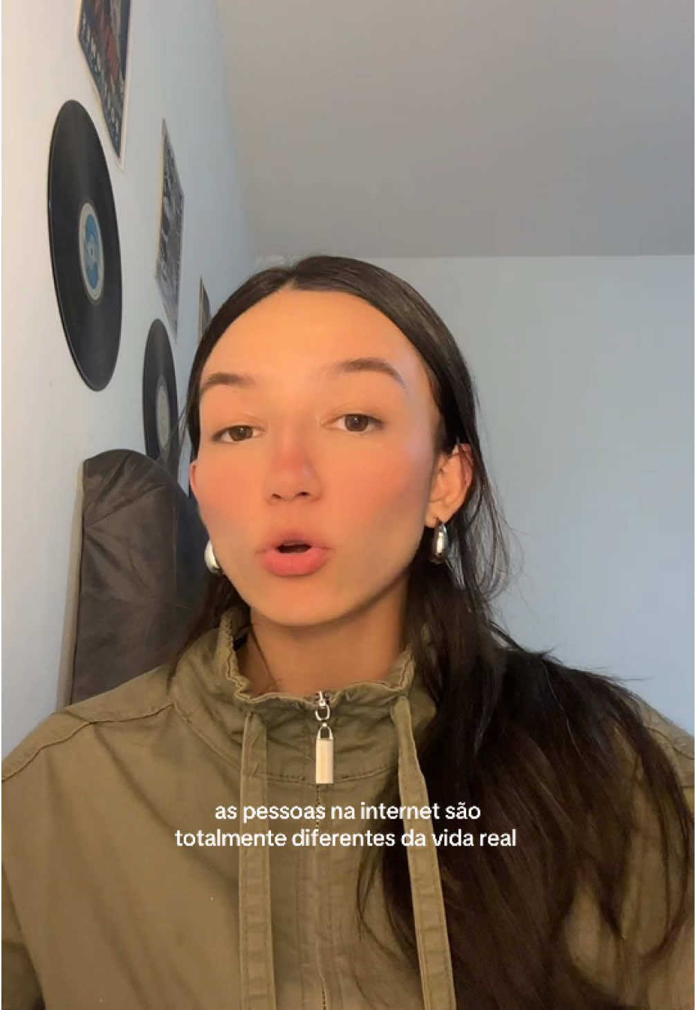 @laura