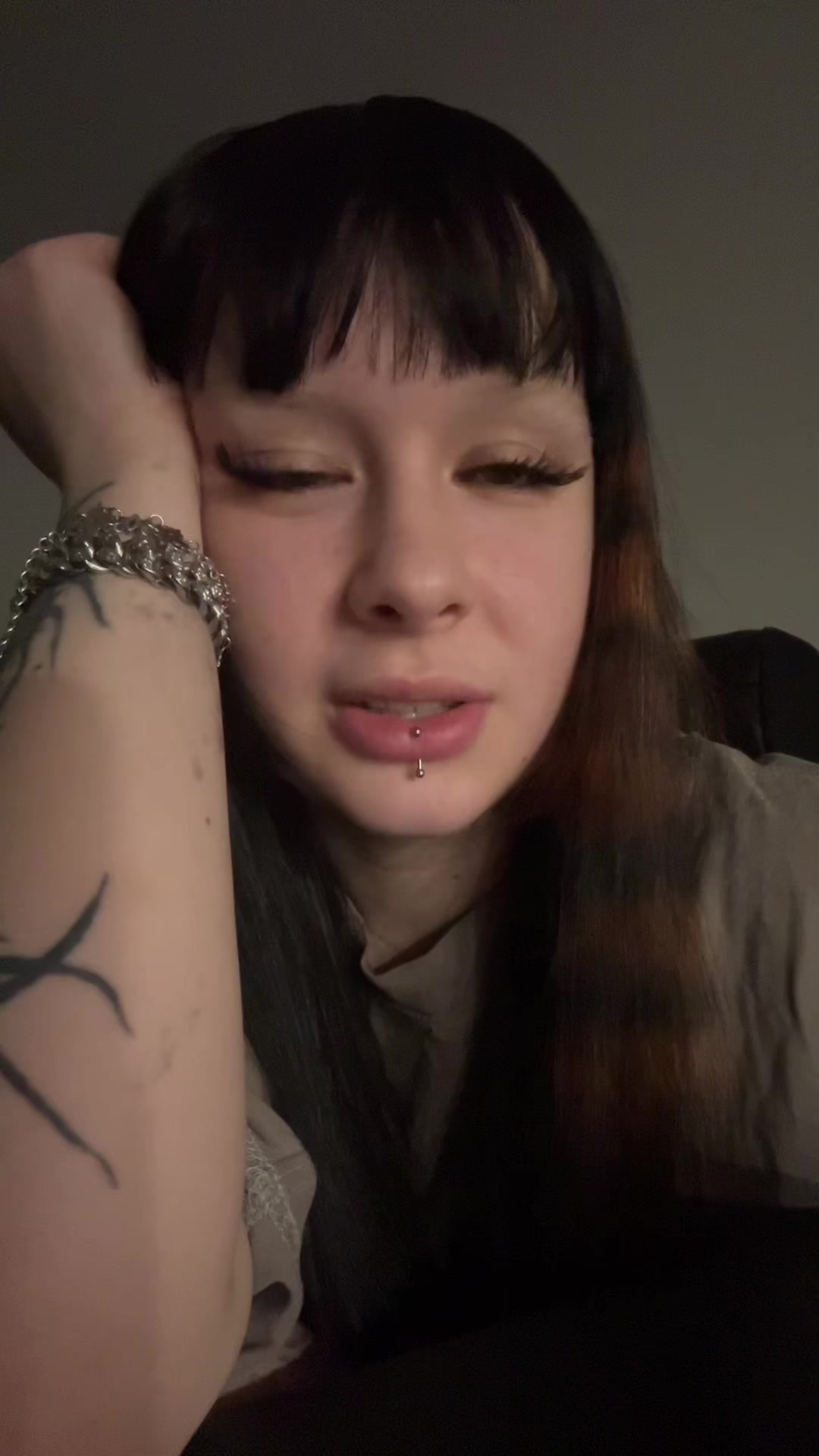 @DAMINIKA