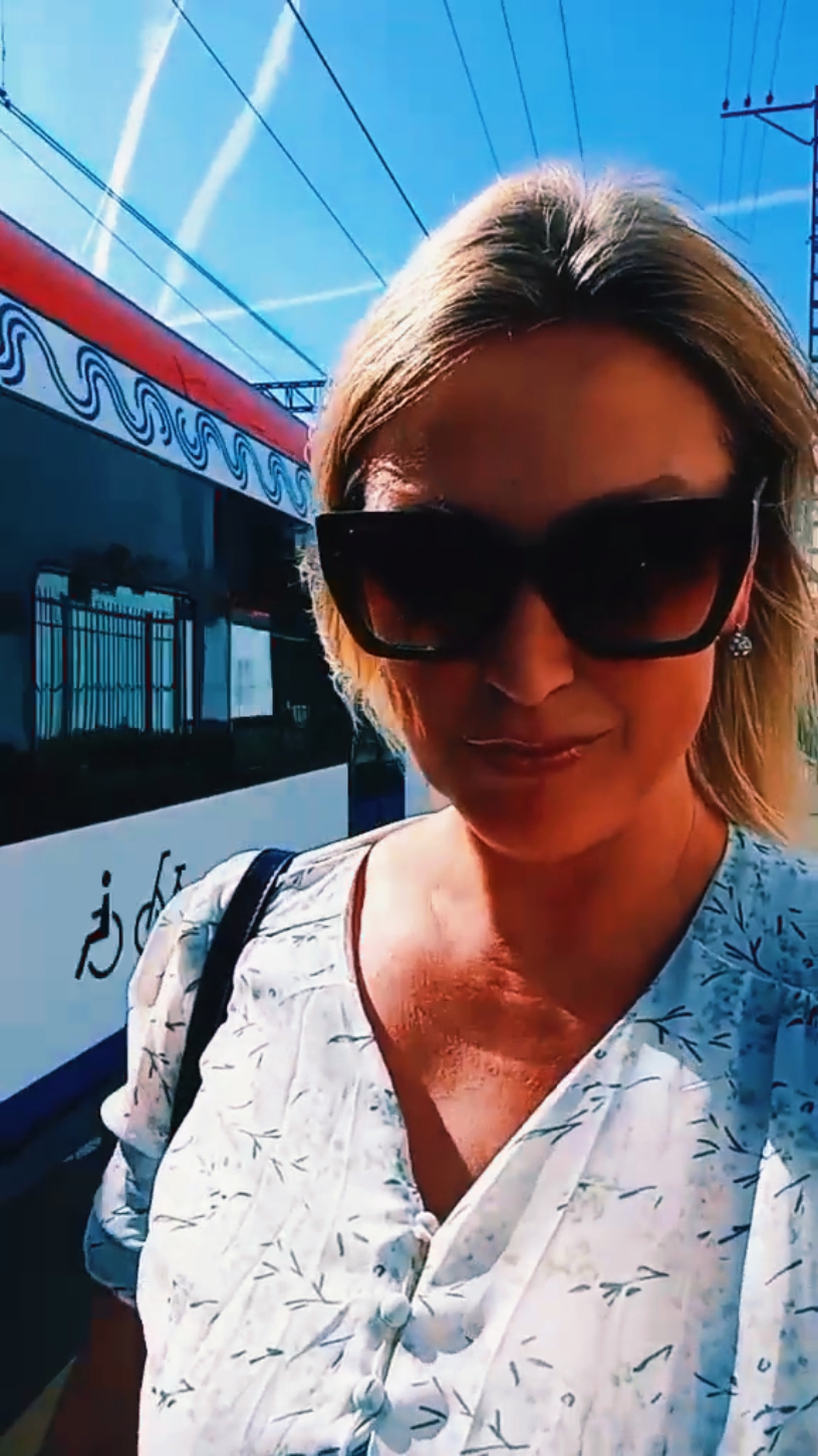 @Елена
