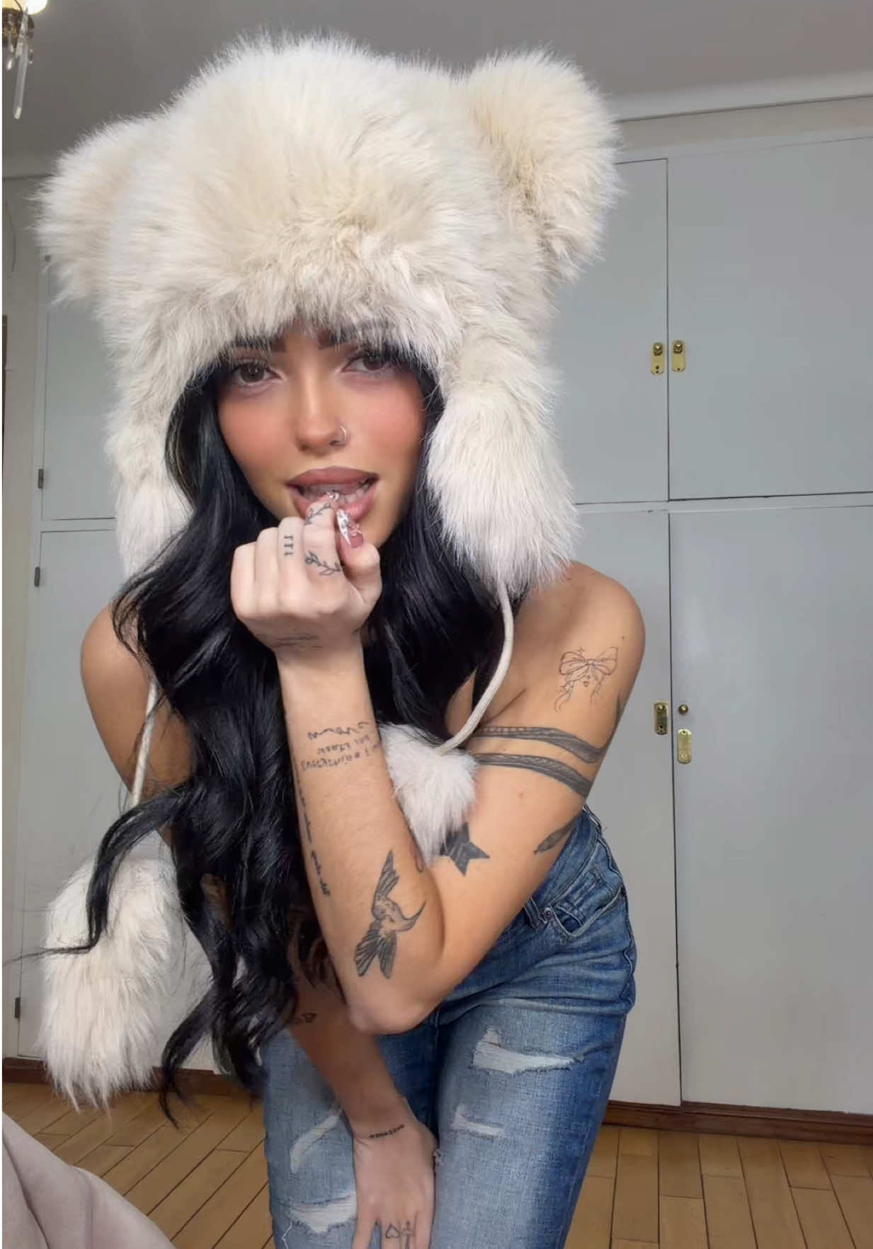 @Valentina Goldzen