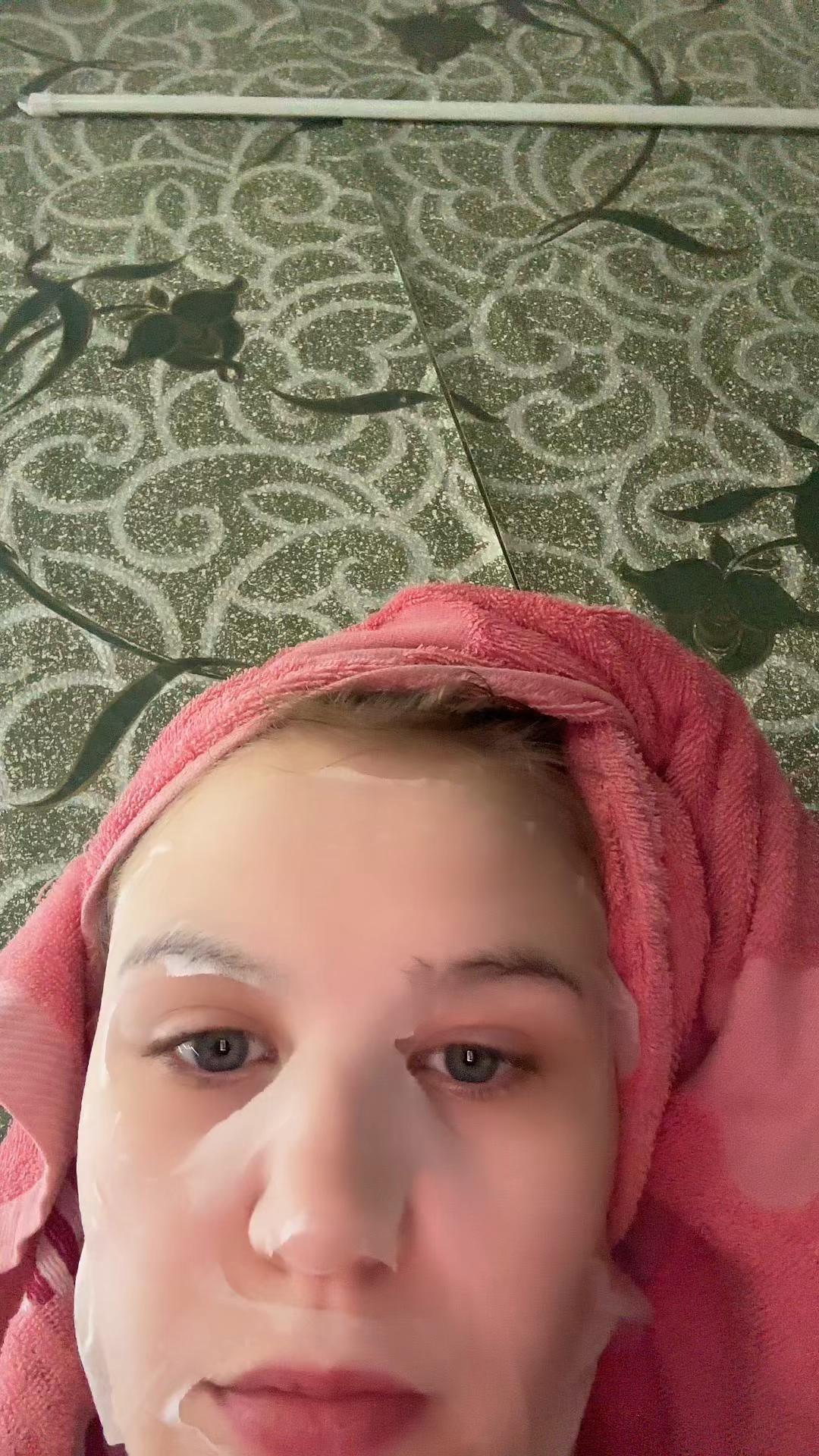 @𝙧𝙤𝙢𝙞𝙣𝙖<3