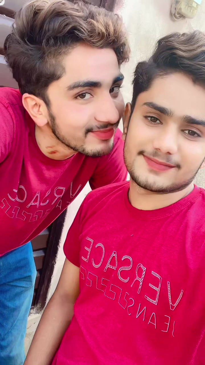 @🦅🥀AKLii_Hamzii❤️🩹