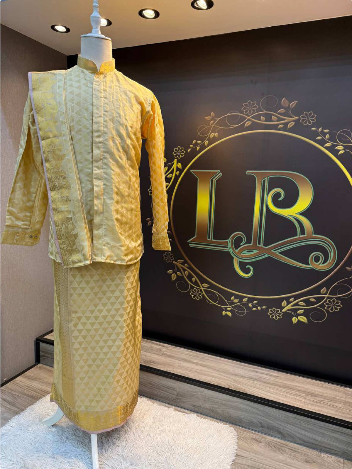 @Mens outfit Lezsha Boutique