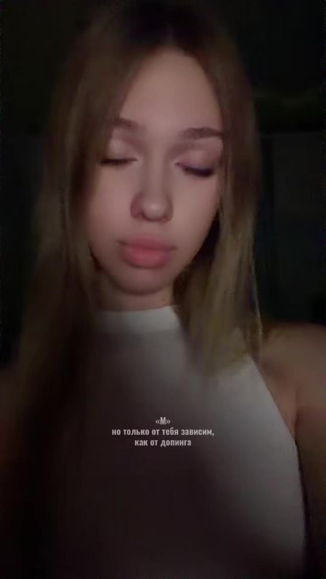 @𝒟