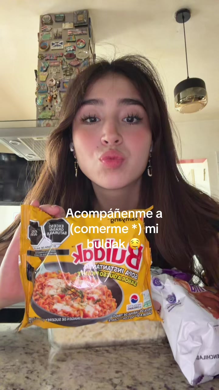 @kamihickman_