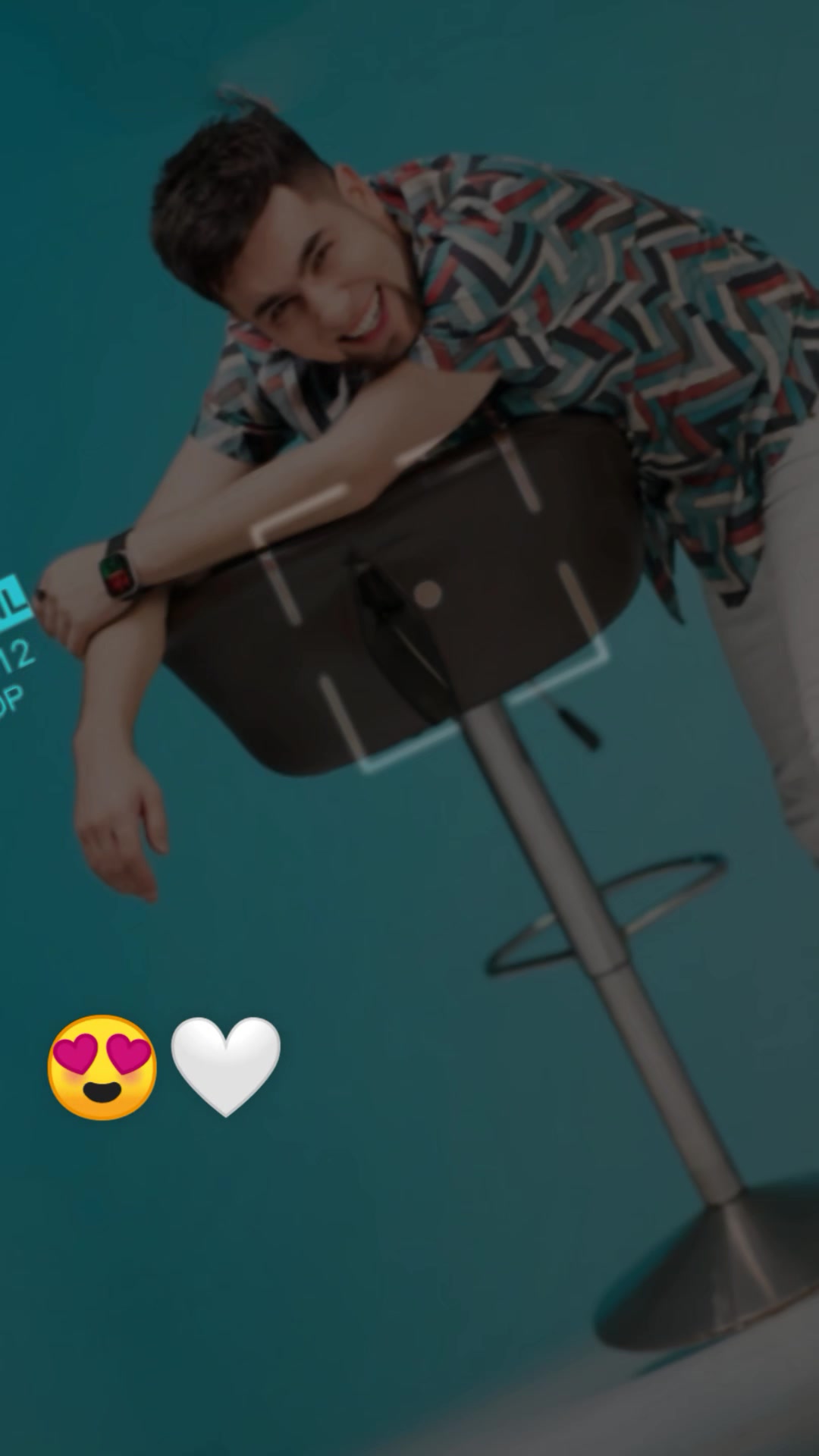 @Şaxın dəli bacıları🎤🤍 (Elif)