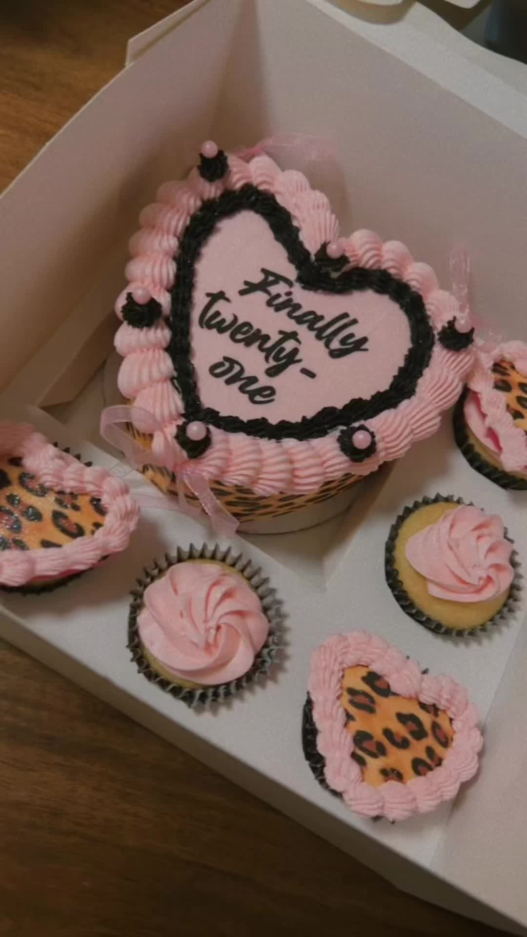 @Kimmies Kreations