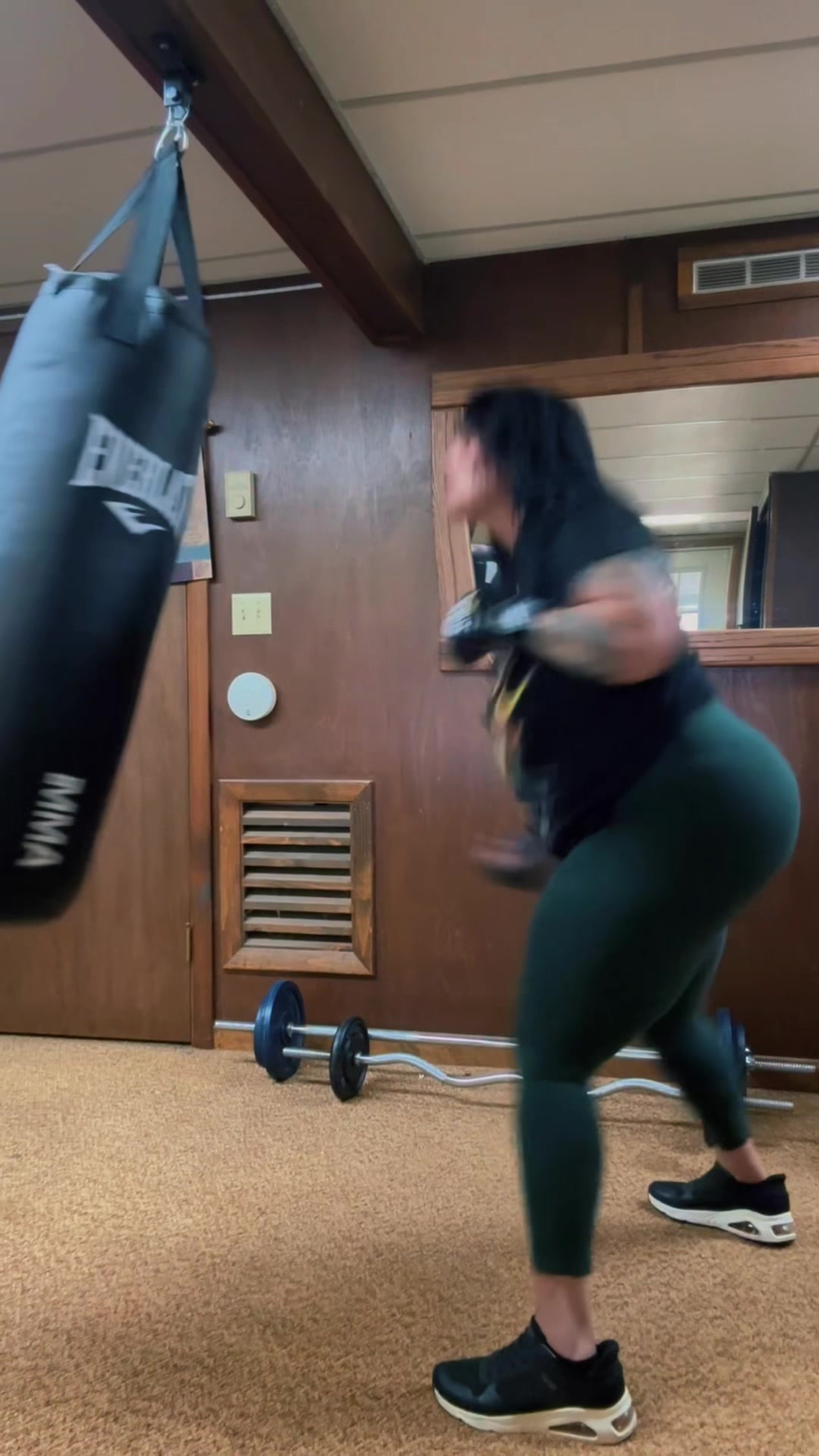 @adairizz