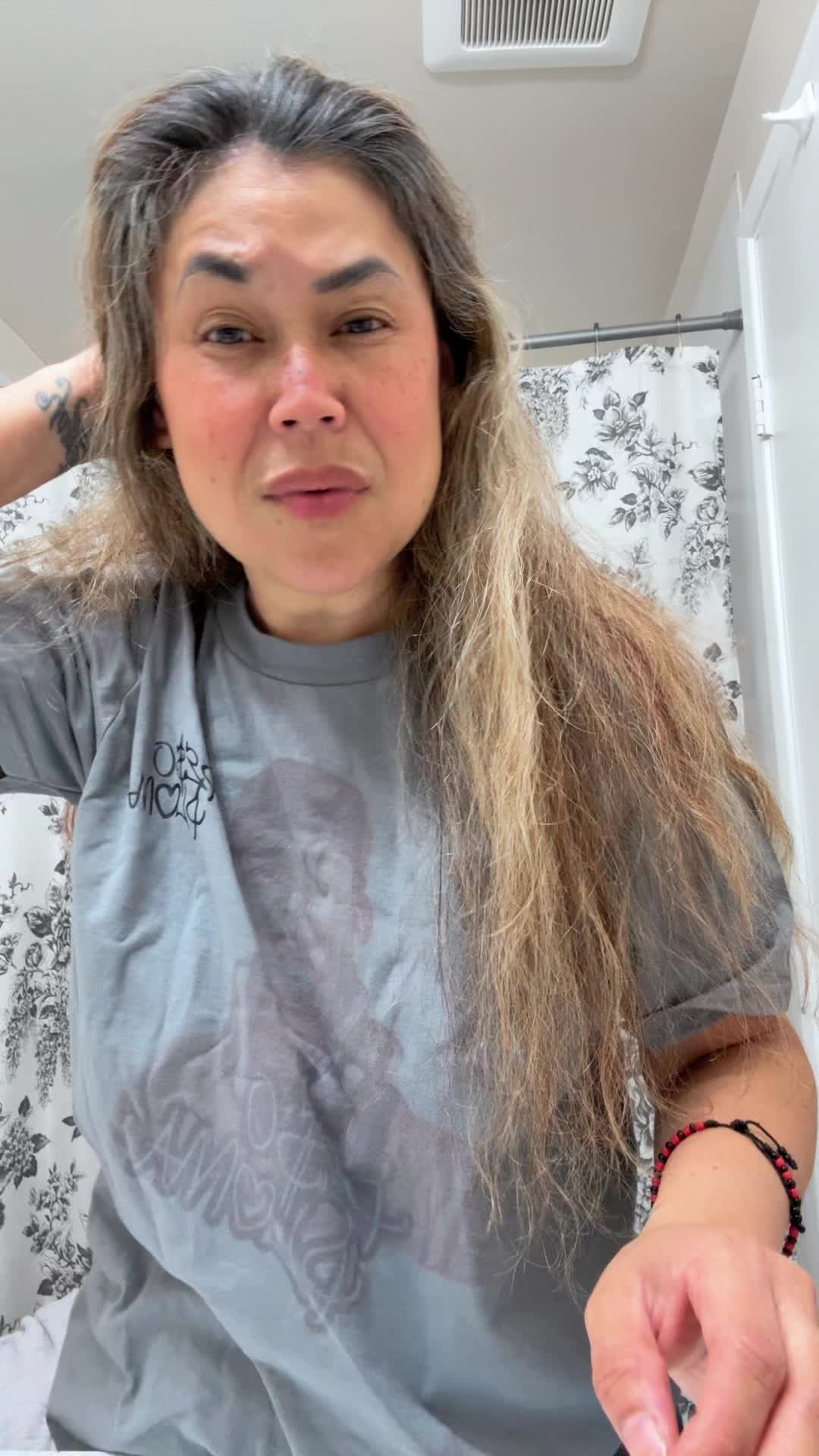 @Blingedbysonia