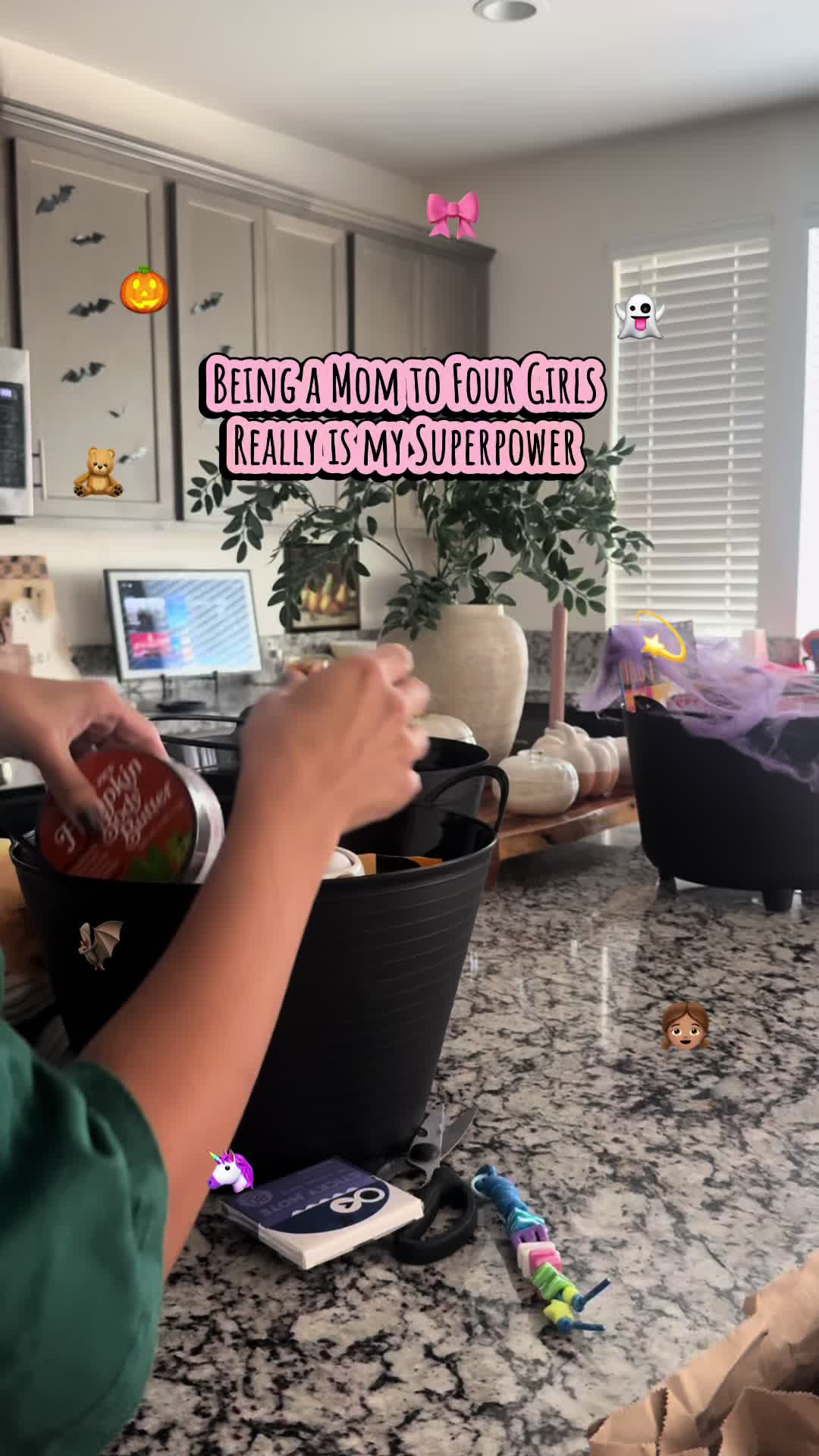 @Monique