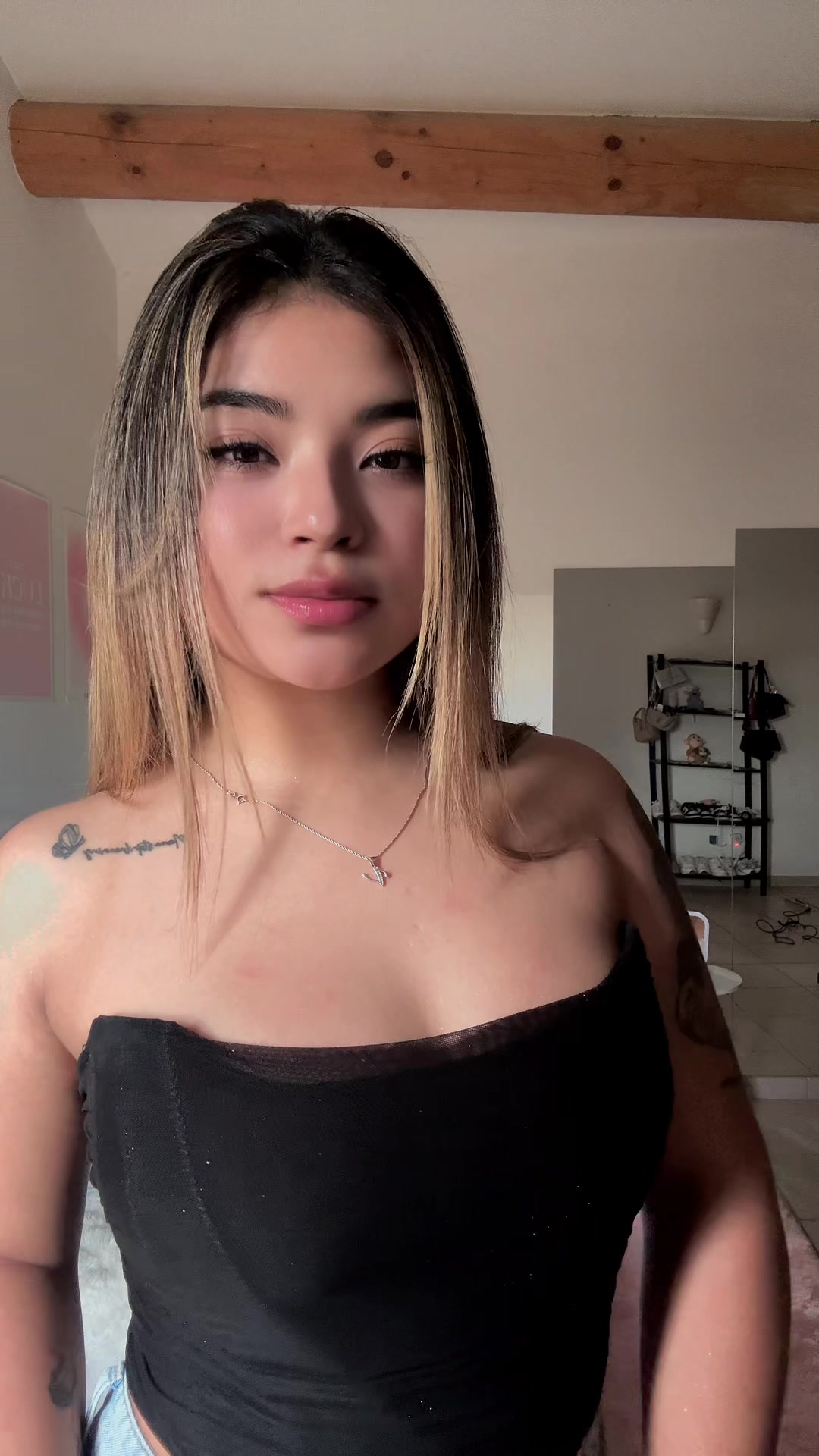 @Laura Valentina
