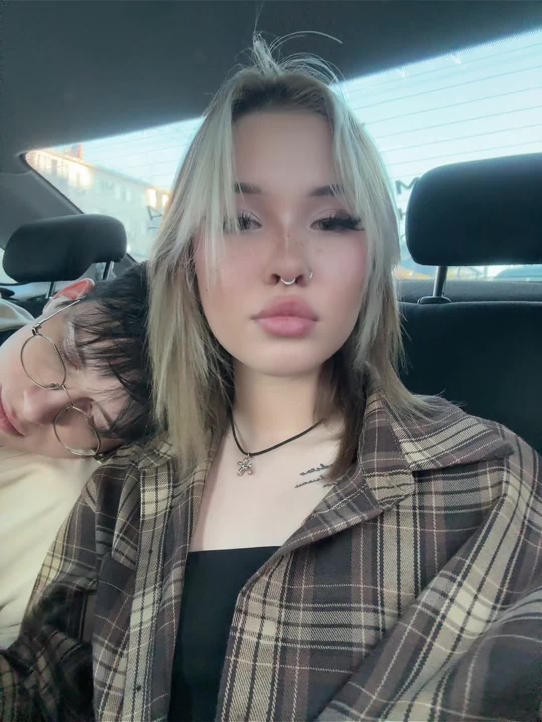 @lilsperma2