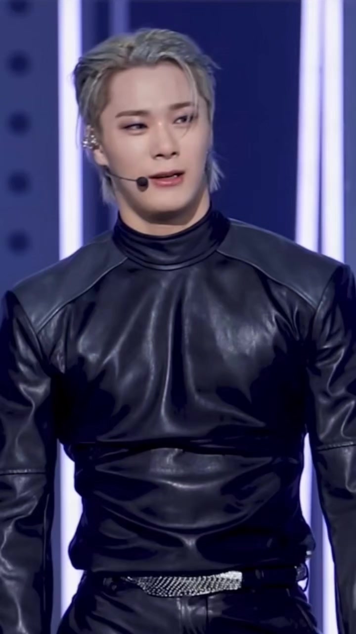 @CÁPSULADELOSRECUERDOS:MOONBIN