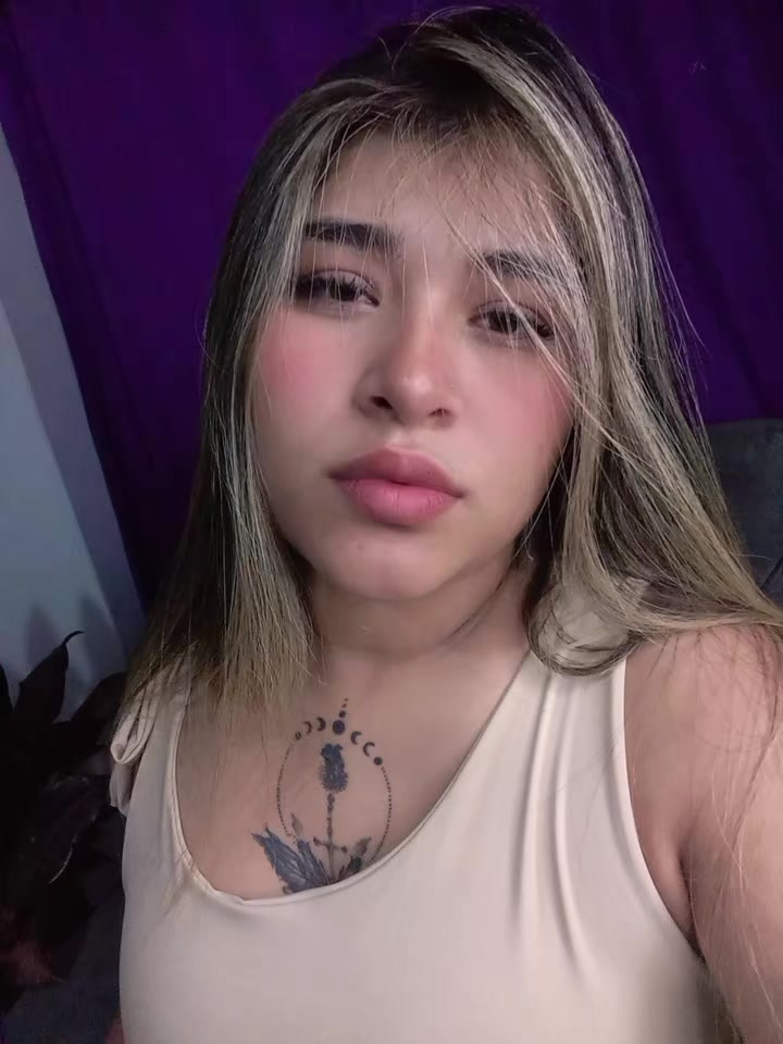 @Dani 🦂🌺🌸