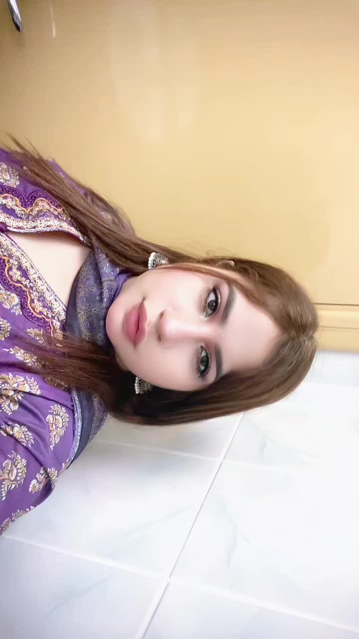 @Zara khan