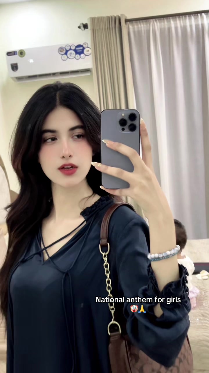 @Neha👾