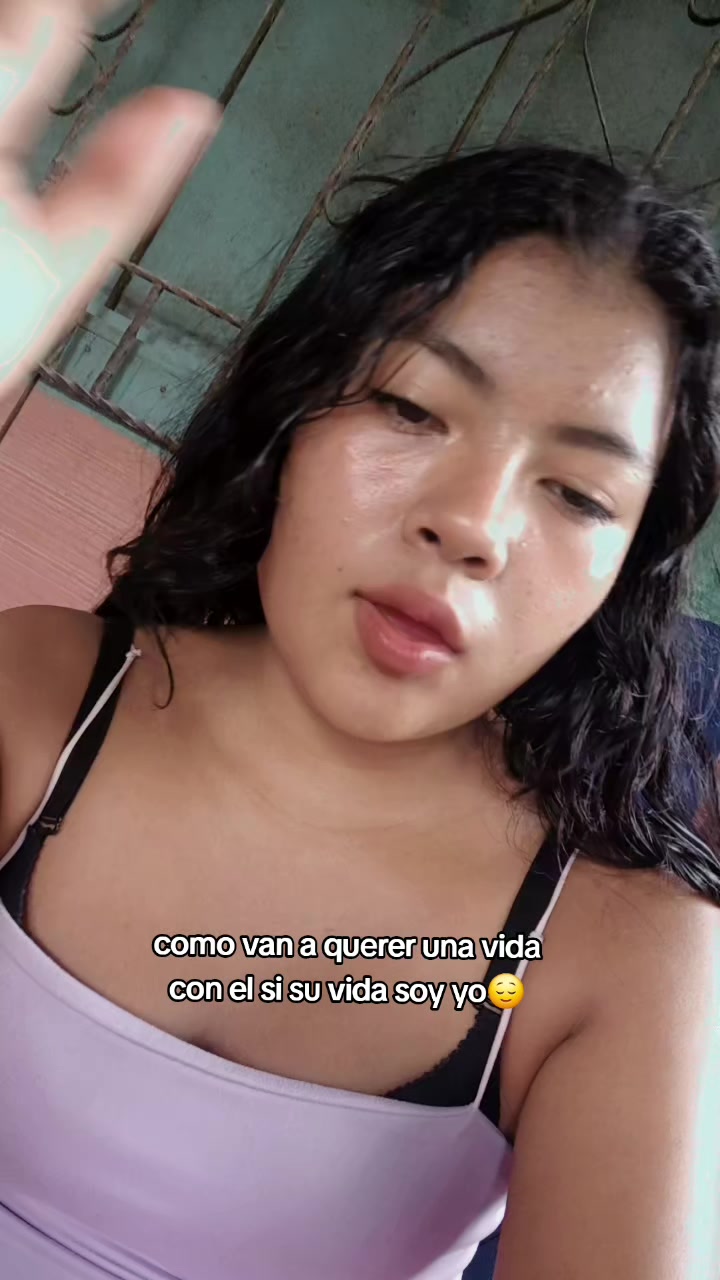 @Yoselin Estrada 💋🍒