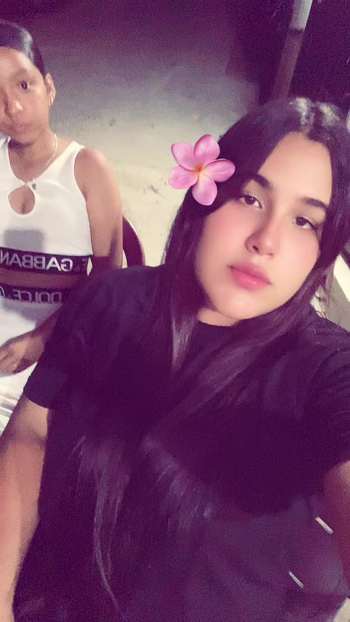 @lorainy_7
