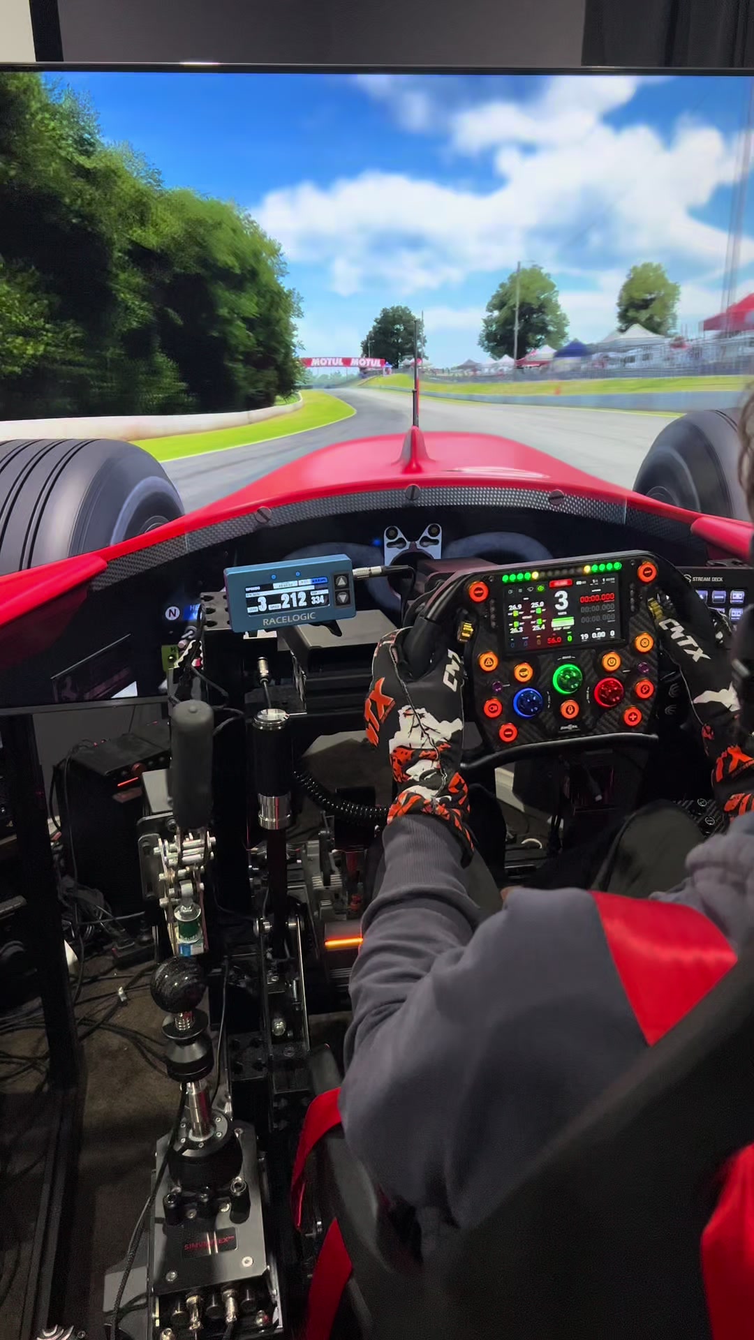 @itchie | SimRacing