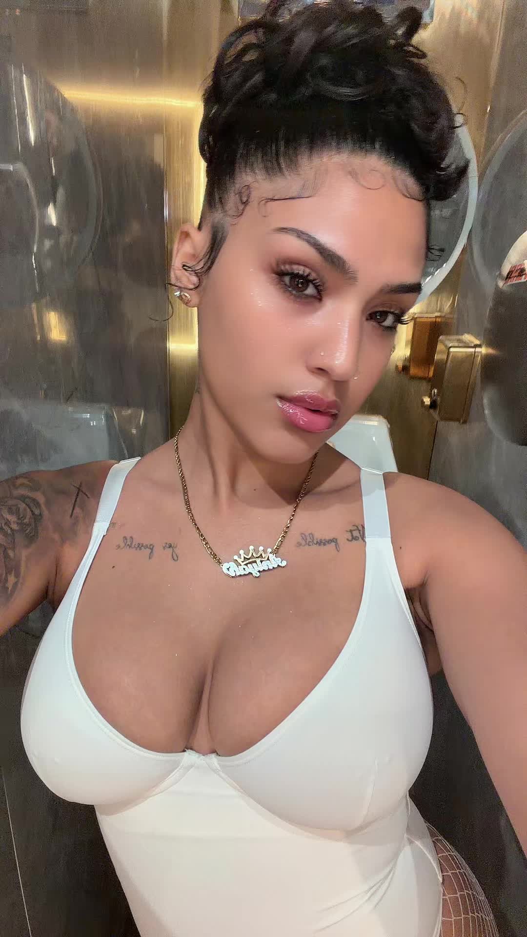 @Aniyah