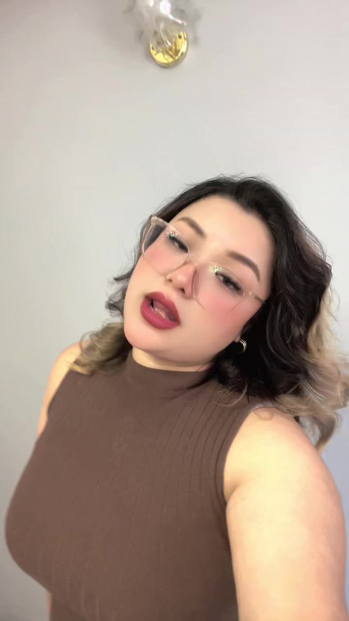 @Surushree 🌻