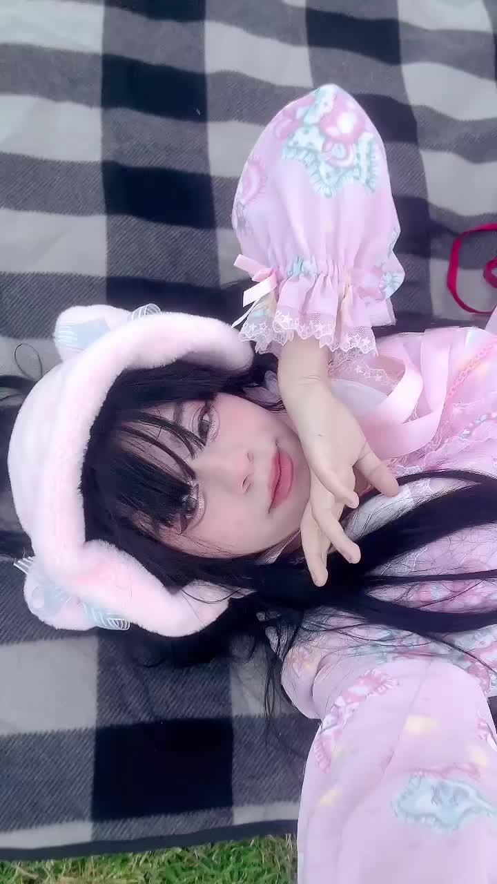 @_pink_circus_