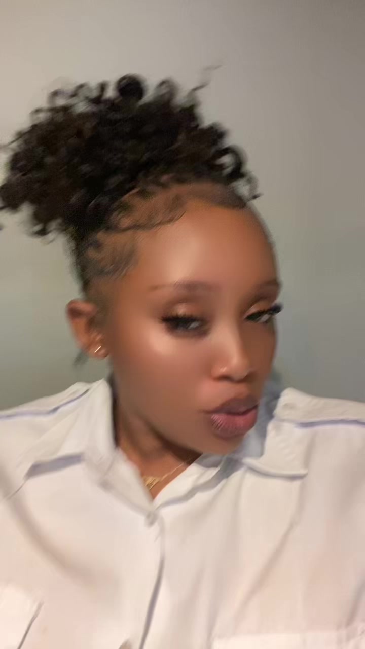 @Sabrina 🇯🇲🇯🇲🇯🇲🇯🇲