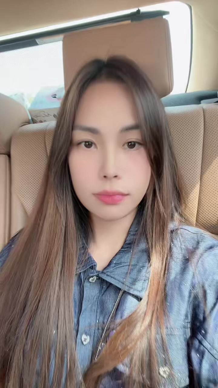 @lyn_bongz