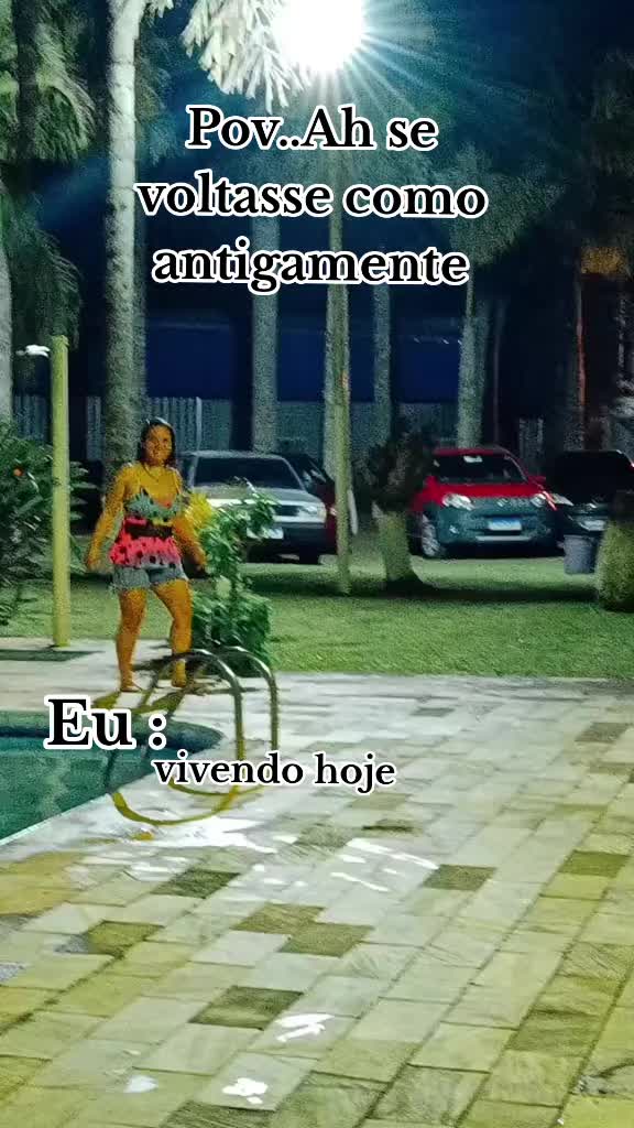 @Lilifeliz