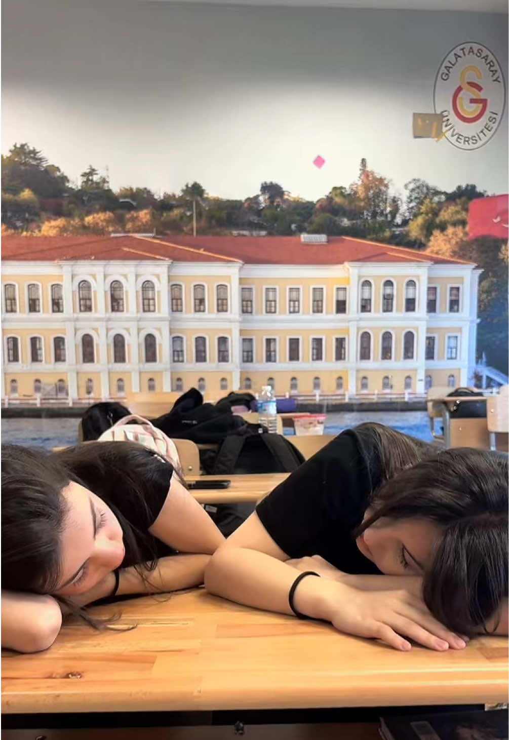 @alatlianlik