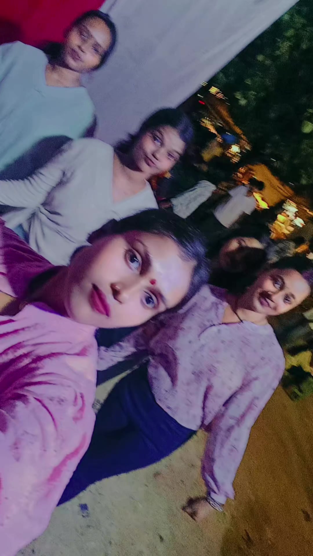 @❣️🤞_-D0n't Trust Everyone -_?