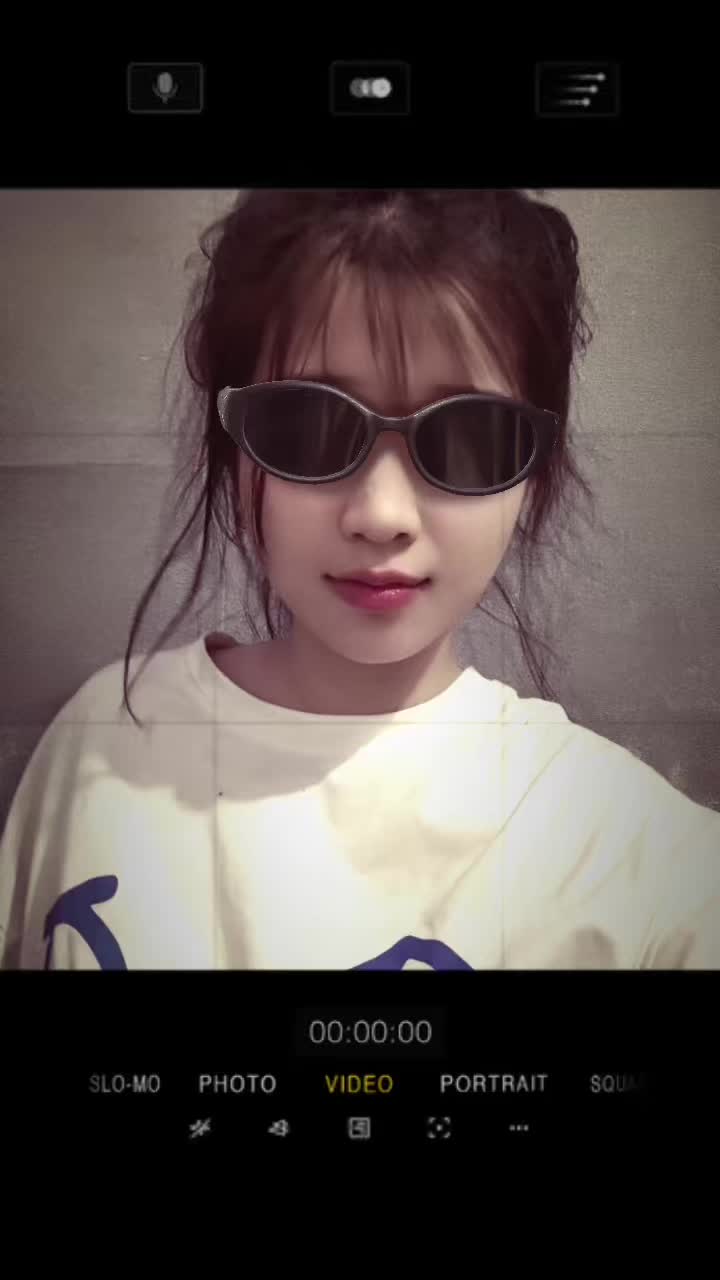 @Khánh Ly