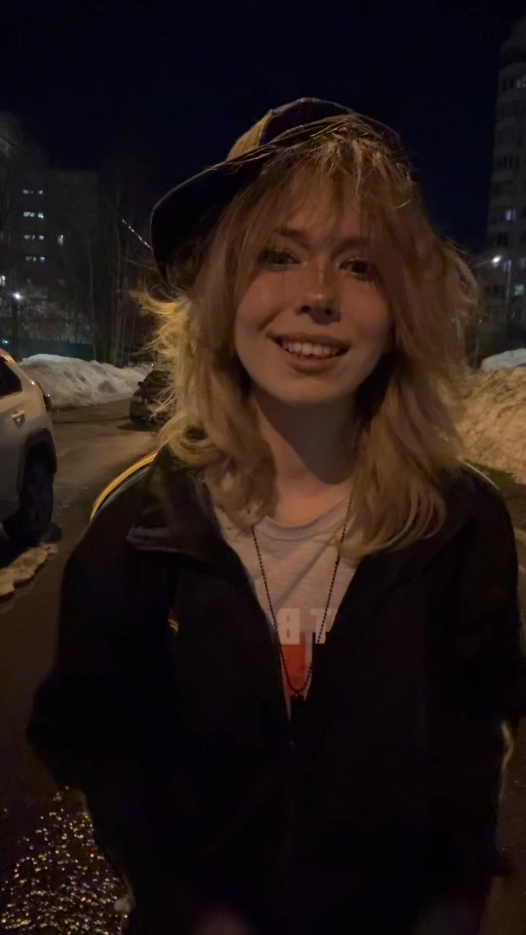 @онис