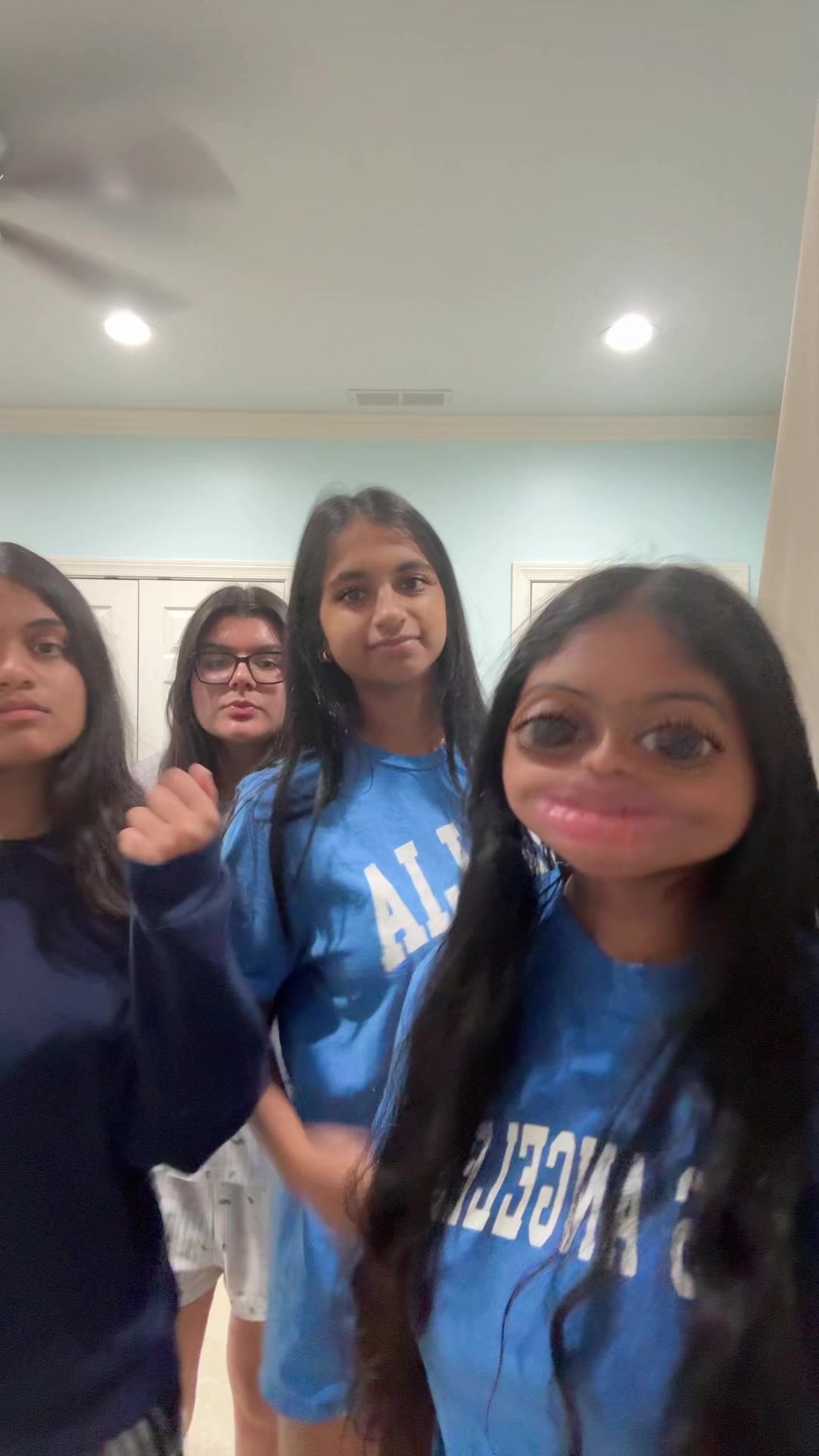 @Anika$