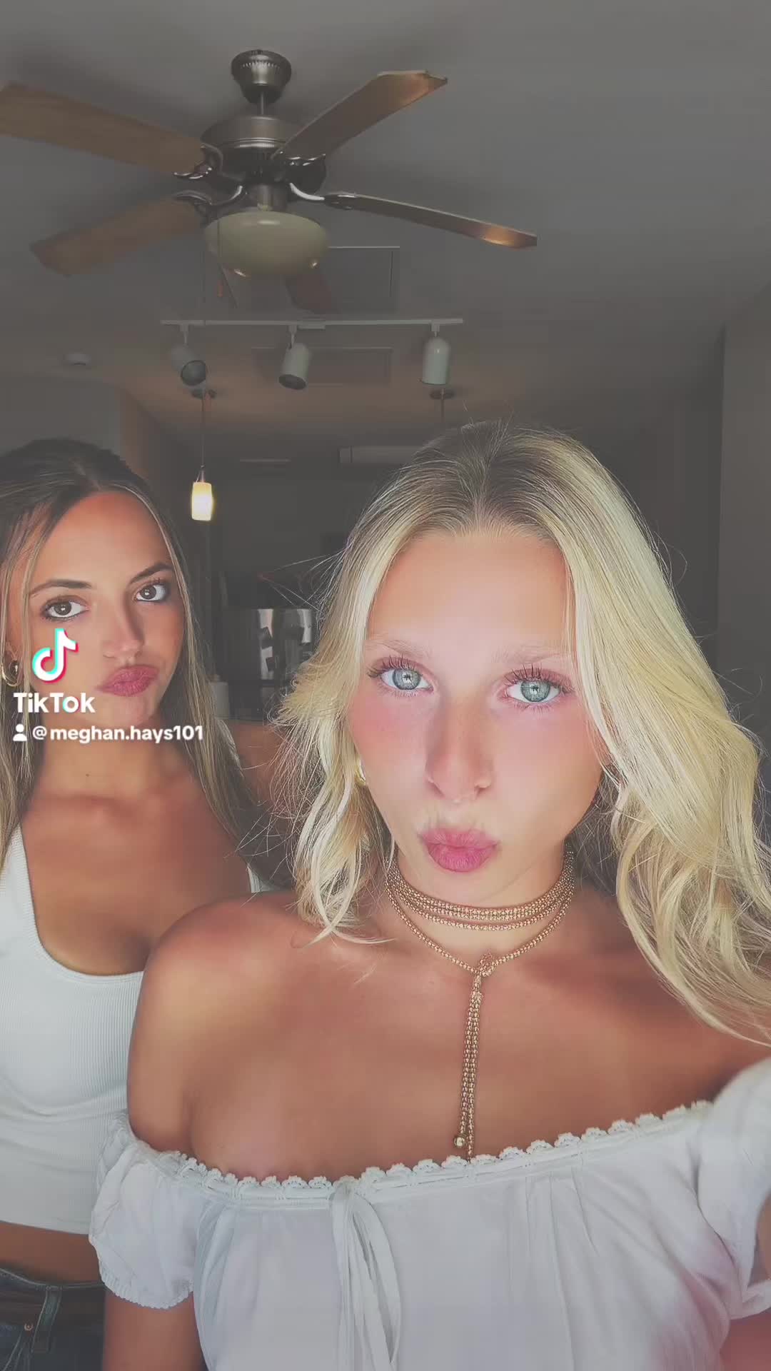 @isabella maria