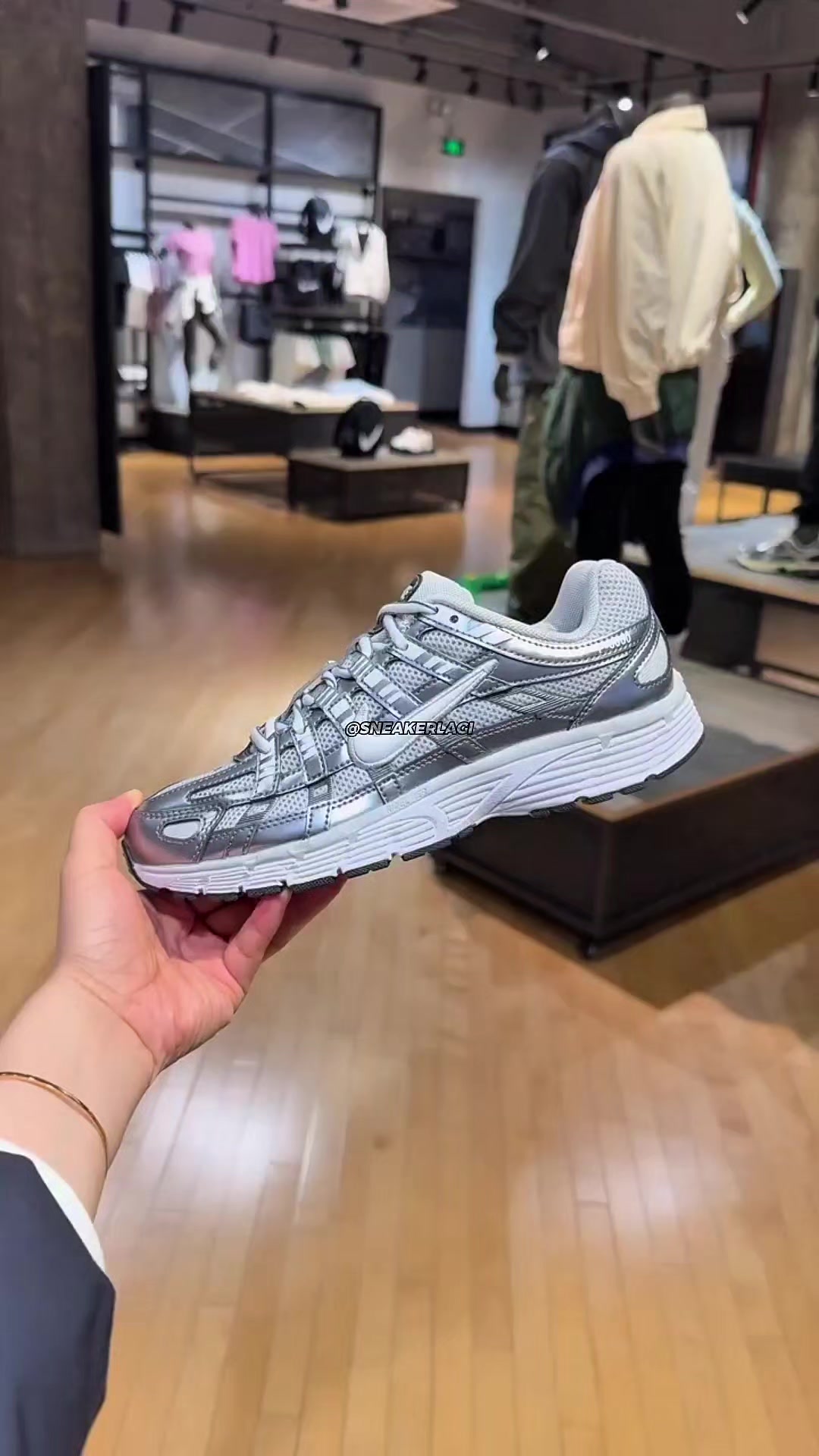 @𝙎𝙉𝙀𝘼𝙆𝙀𝙍𝙇𝘼𝙂𝙄
