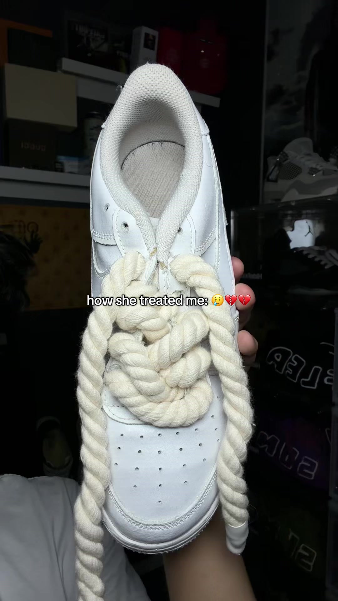 @luvvkicks