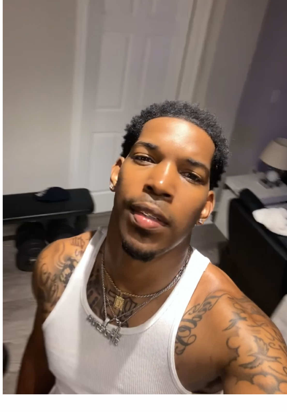 @Dee