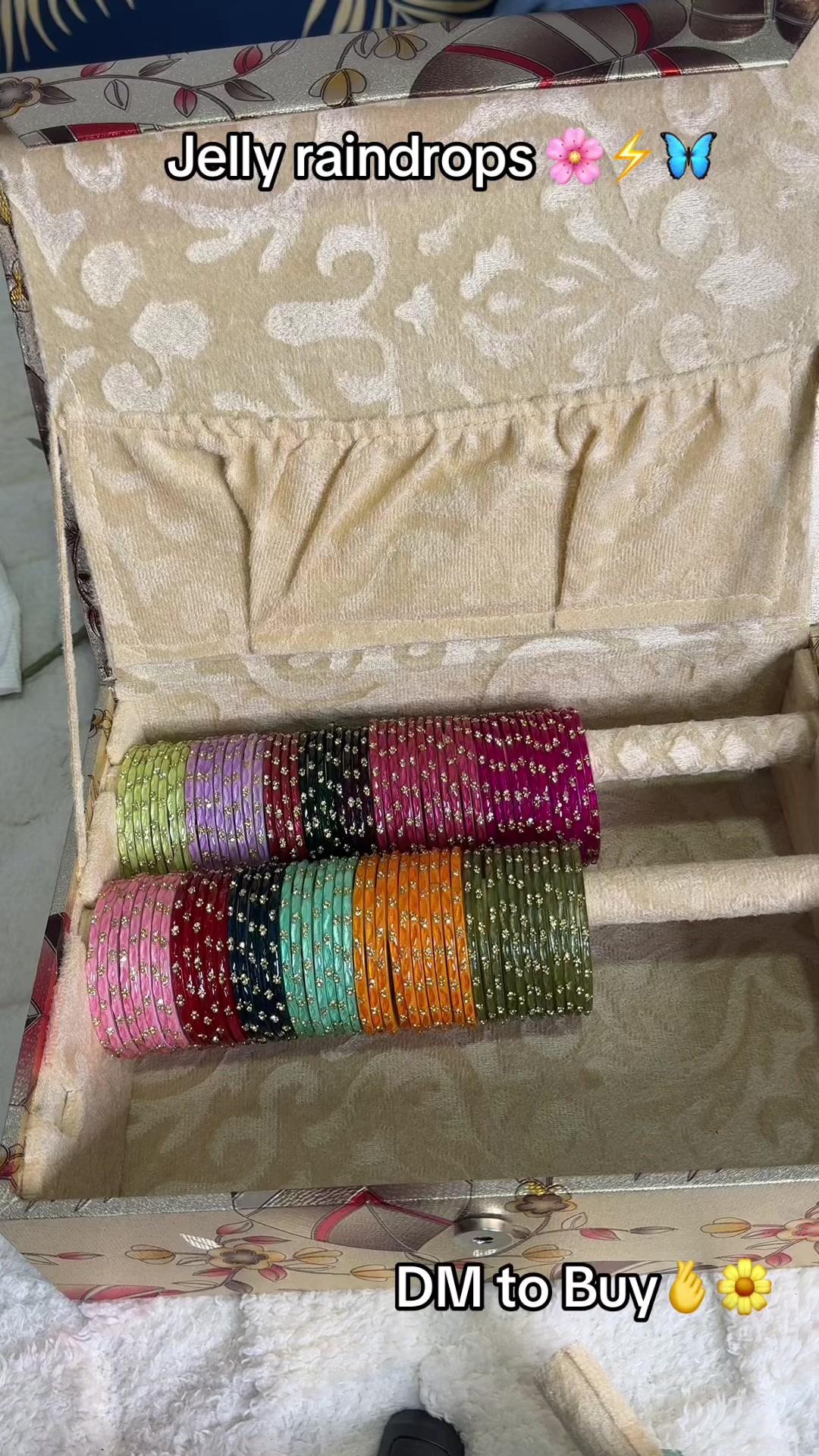 @LAVANYA_STYLEBYELU