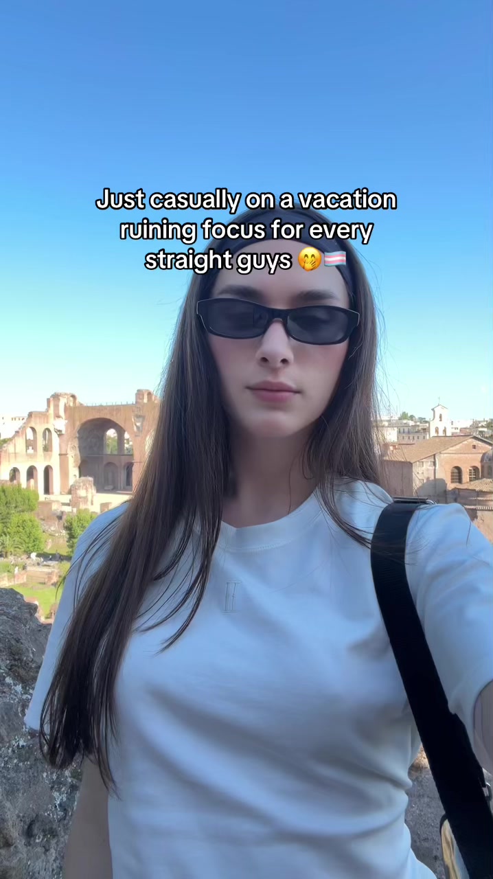 @victoriaantoinet