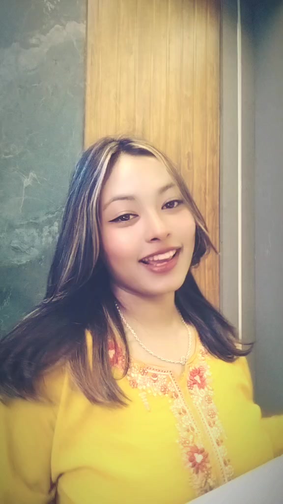 @एलिना☘️