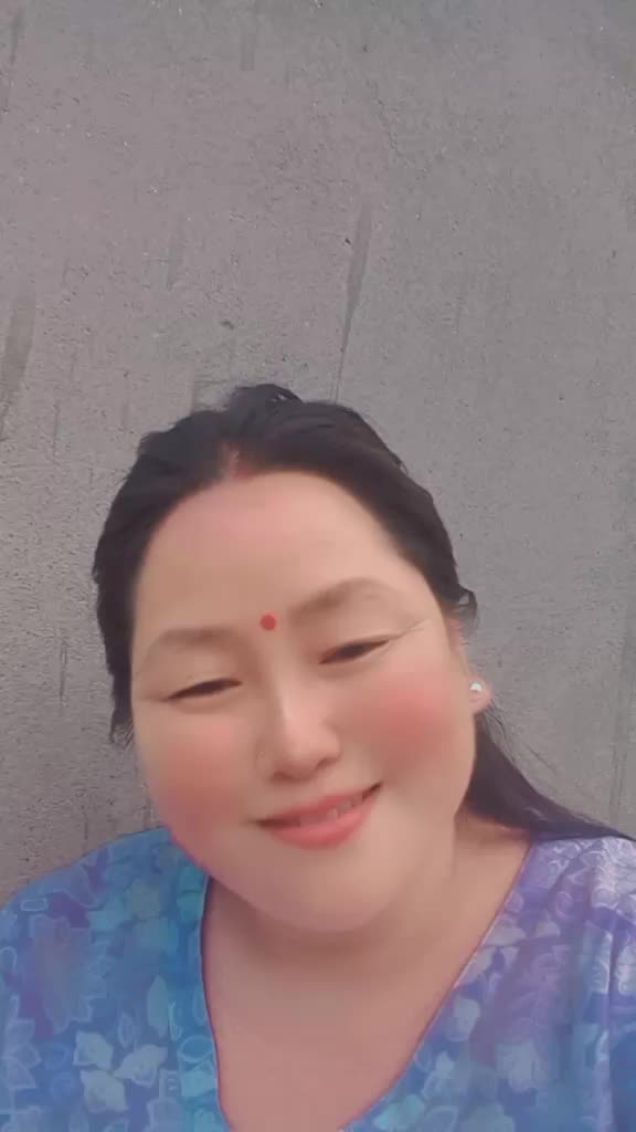 @Florina Ghale