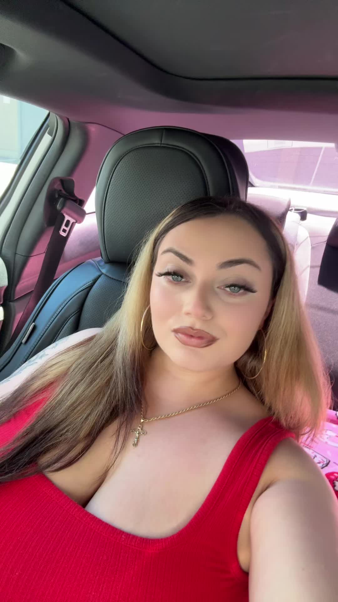 @chichi 𖣂