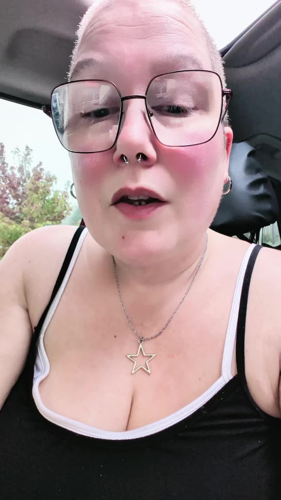 @angggiemarie