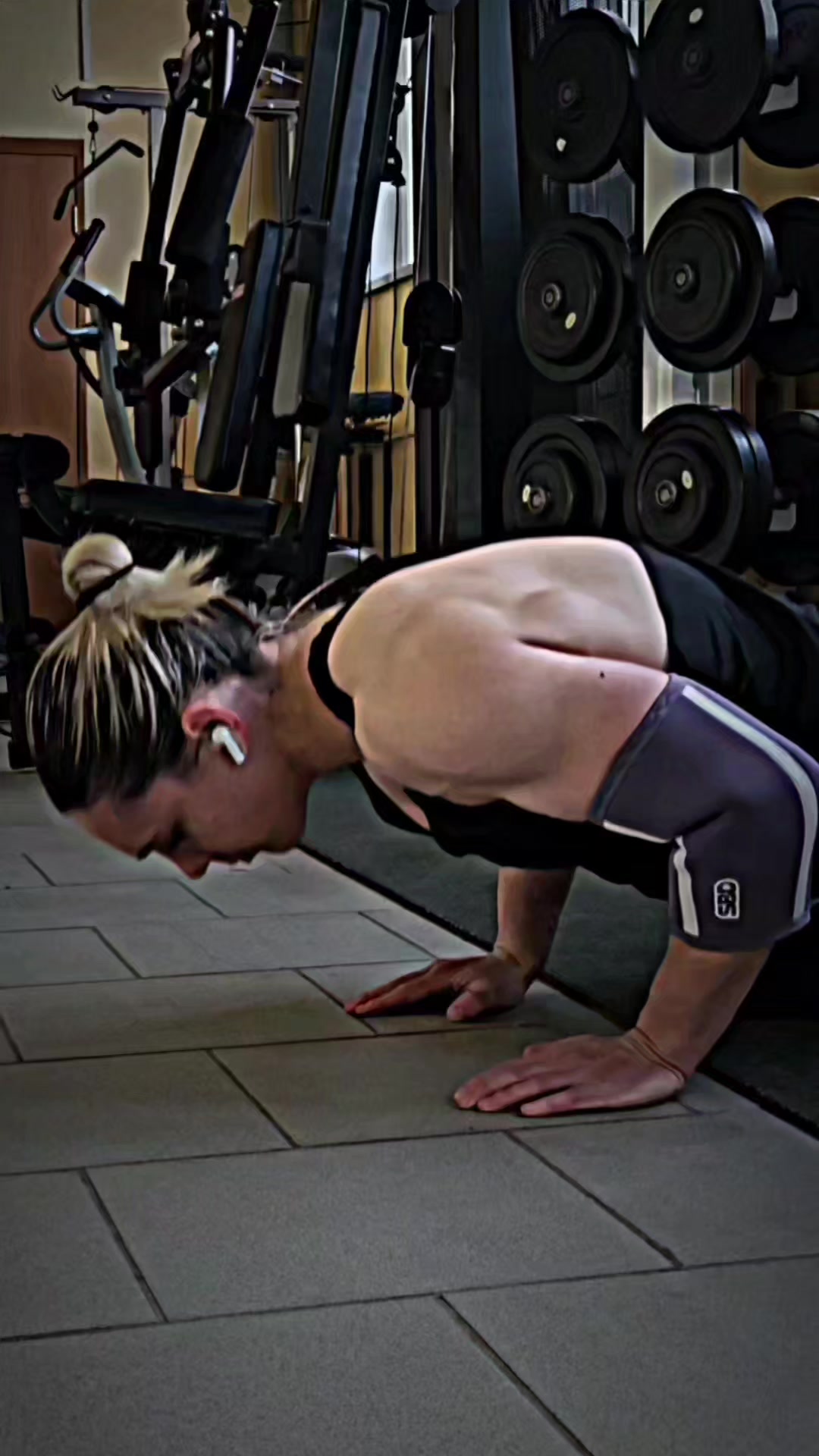 @muscle_blondi