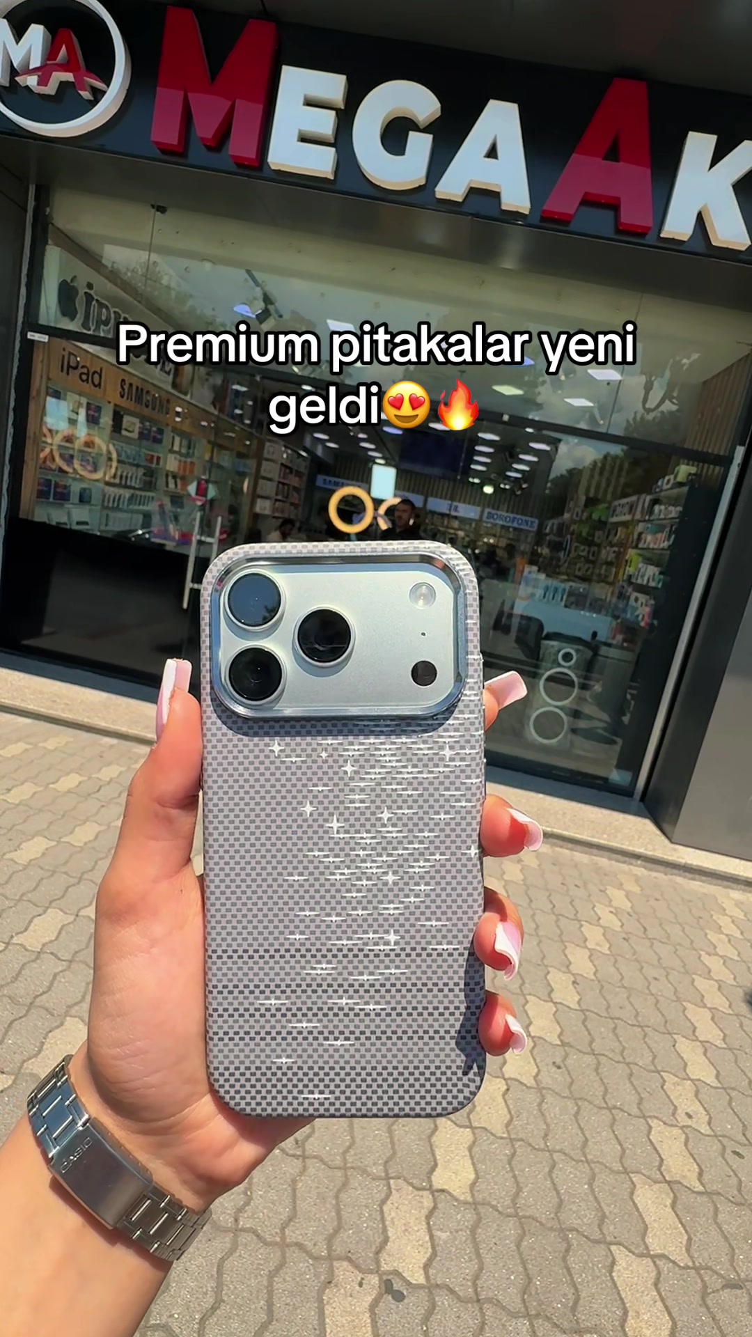 @MeGaAkS