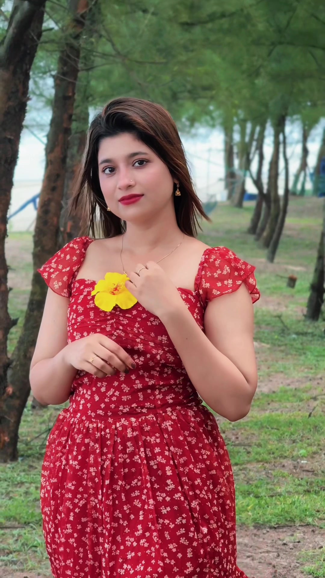 @🌸মৌমাছি🐝