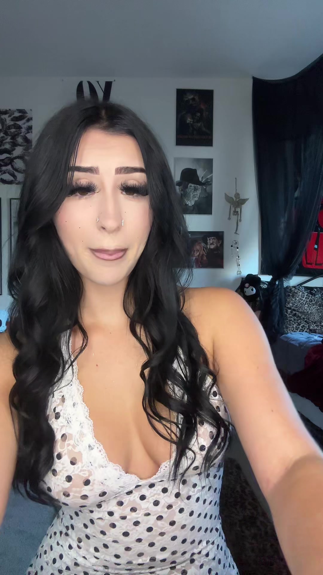 @yikinyikess