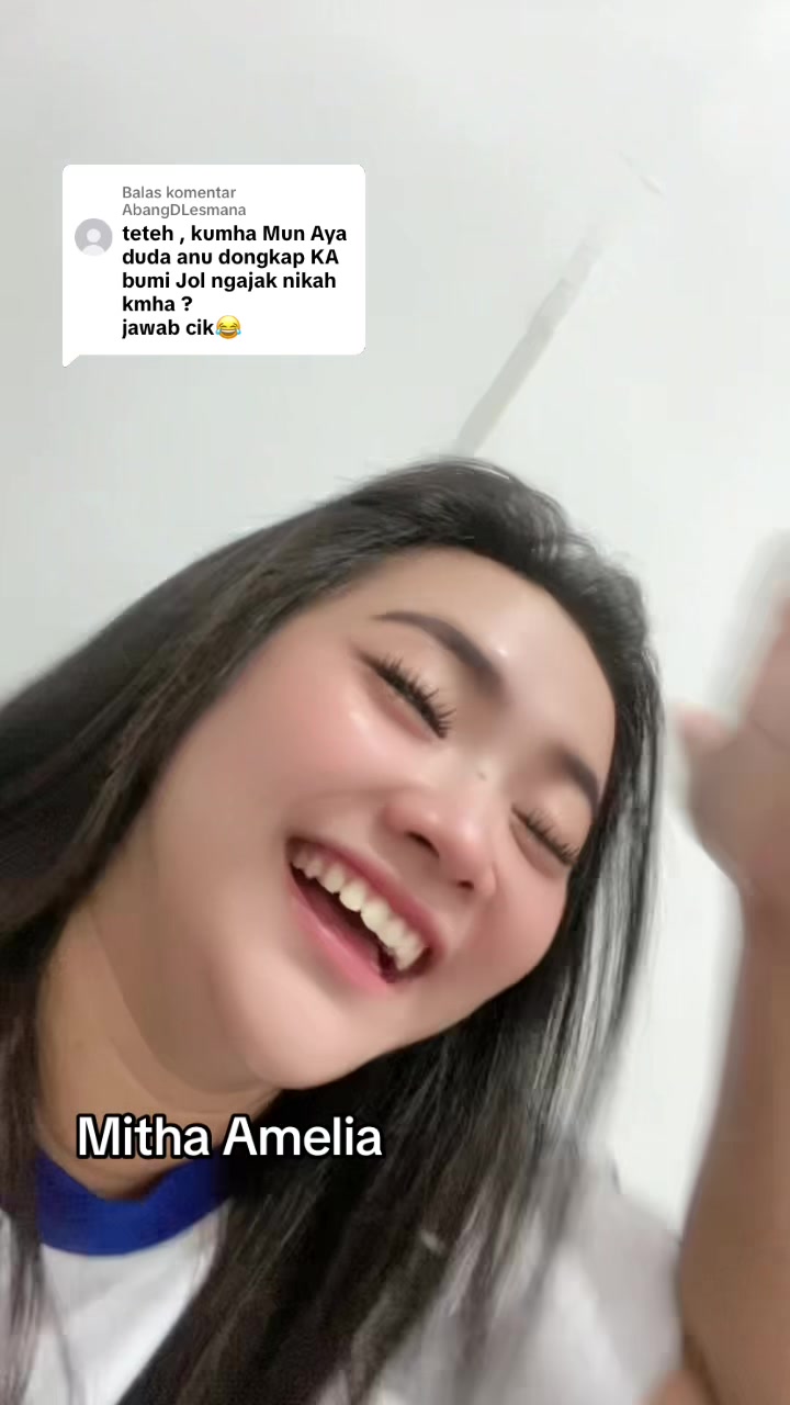 @Ameliaakuu