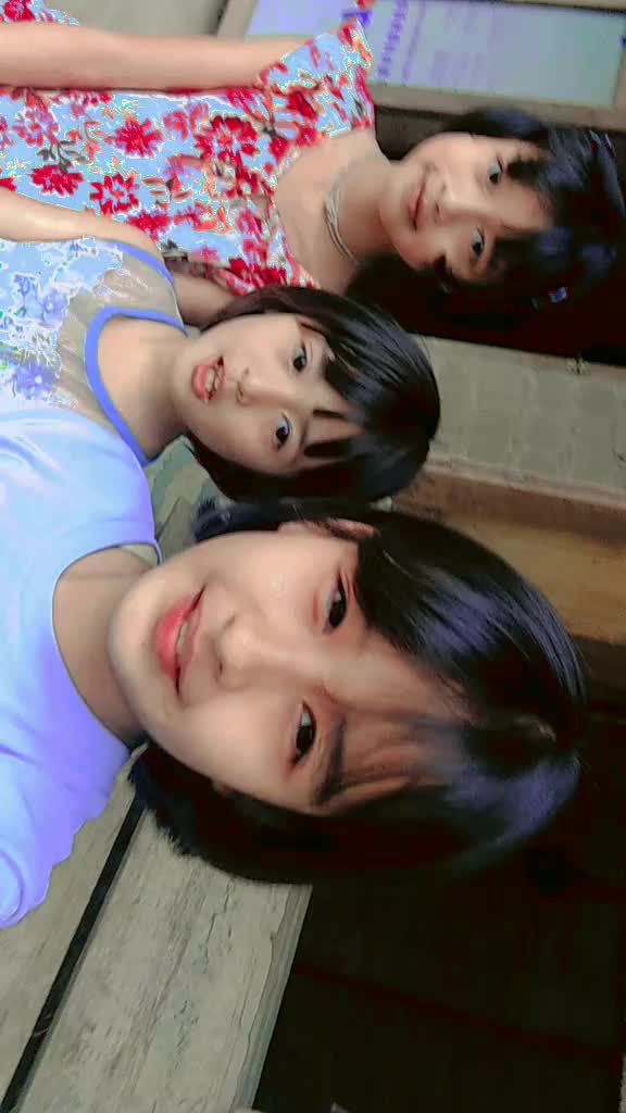 @အိအိဖြိုး
